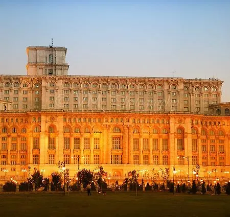 Apartment Color Downtown *