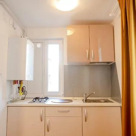 Apartment Color Downtown *