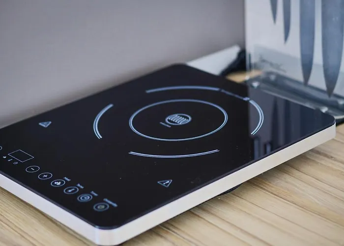 Апартаменти Color Downtown