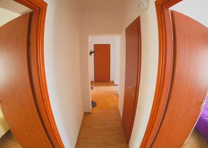 アパート Color Downtown ブカレスト