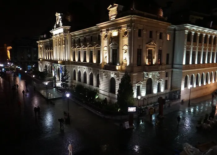 Апартаменти Color Downtown Бухарест