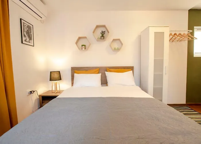 Color Downtown * ブカレスト