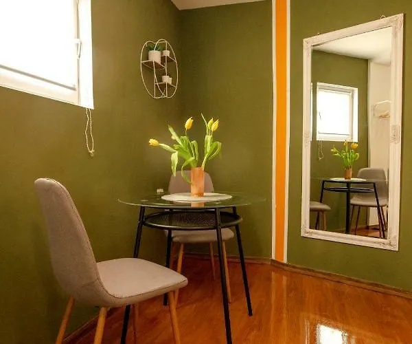 Apartment Color Downtown